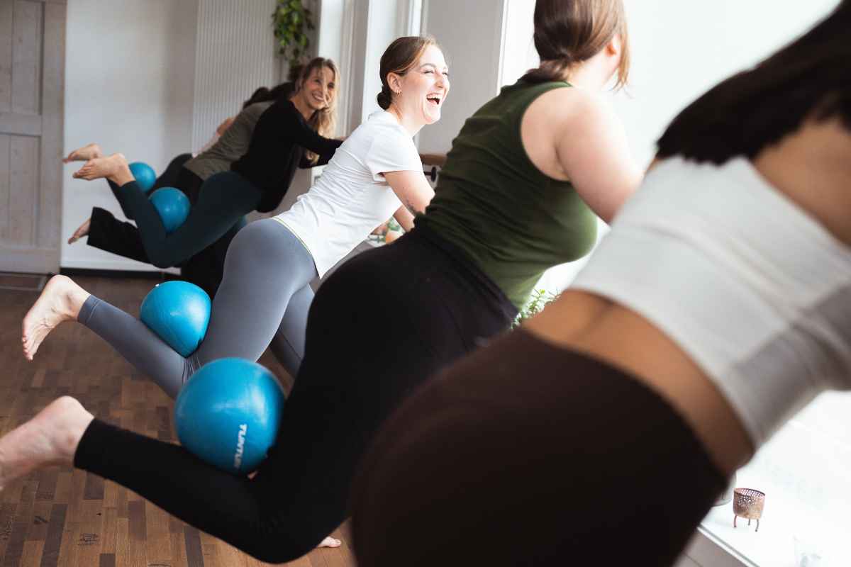 Barre Burn Barreworkout base for stability